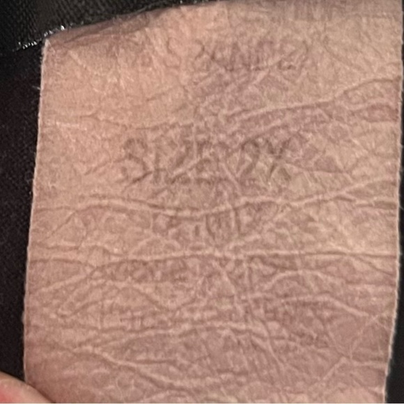 OMT Fashions Women’s Plus Size Blouse - Picture 4 of 4